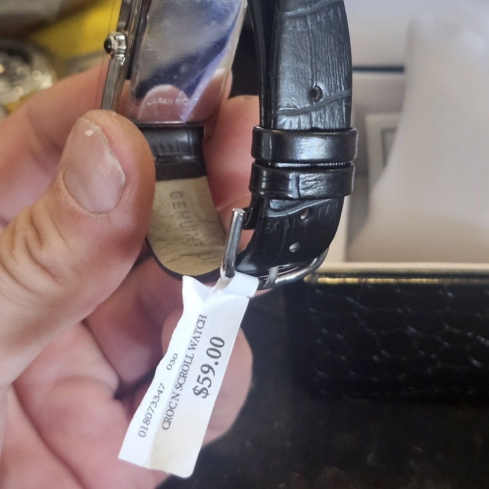 Brand New With Tags Coldwater Creek Tank Watch - Picture 5 of 8
